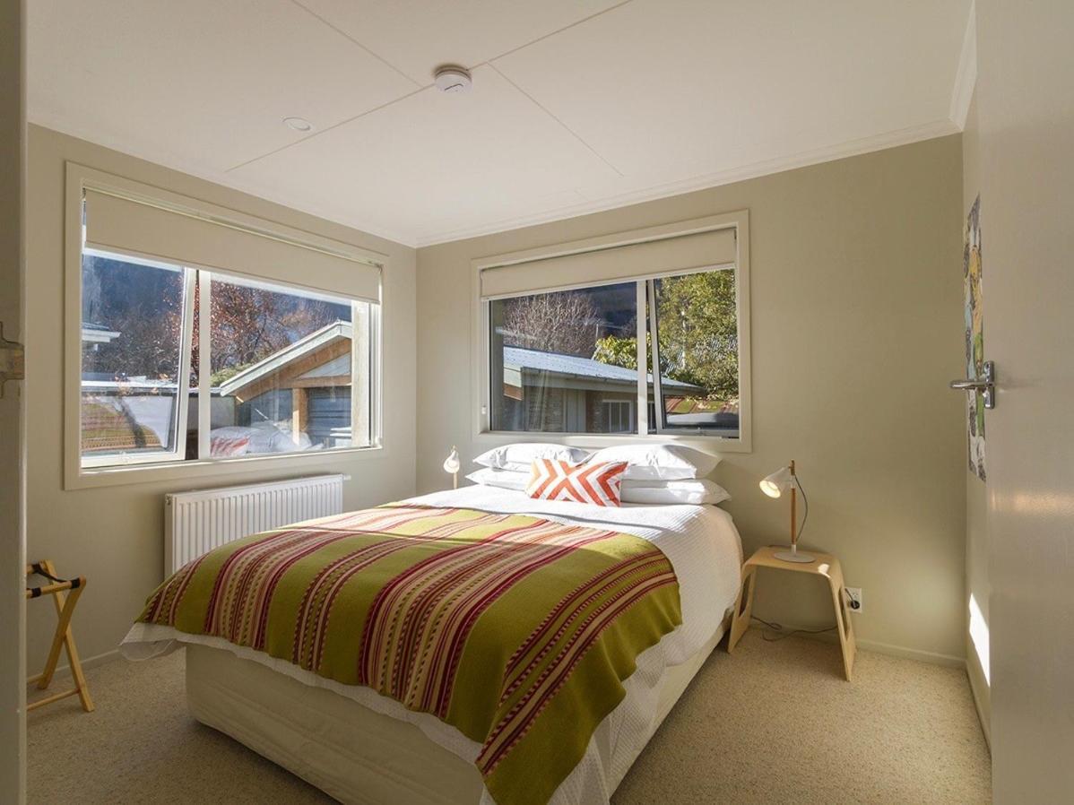 Alchemy Cottage - Arrowtown Holiday Home Exterior photo